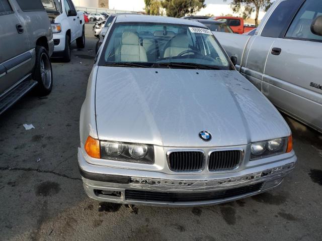 WBACD4326WAV63866 - 1998 BMW 328 I AUTO SILVER photo 9