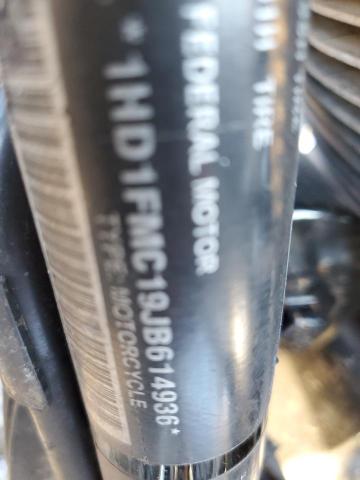 1HD1FMC19JB614936 - 2018 HARLEY-DAVIDSON FLHTP POLI 黑色 照片 10