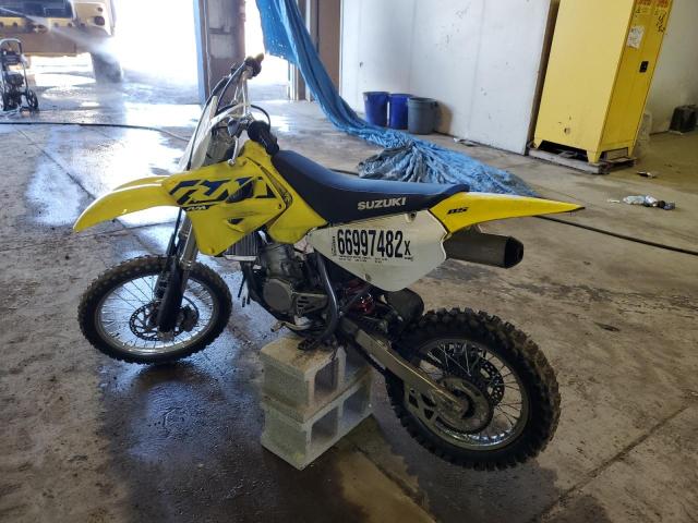 RFDRD16C2N1100373 - 2022 SUZUKI RM85 YELLOW photo 3