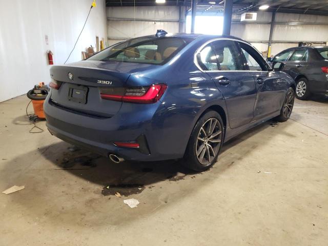 3MW5R7J03N8C49762 - 2022 BMW 330XI BLUE photo 4