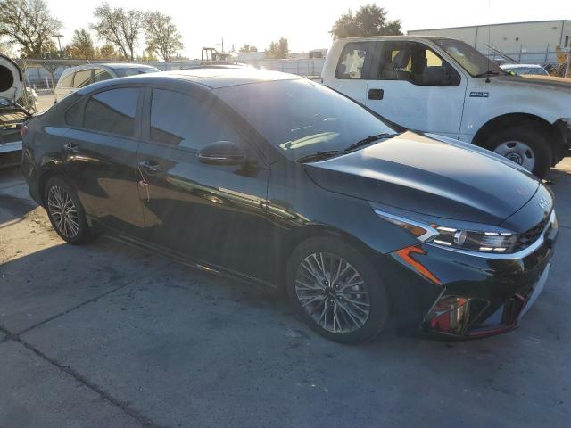 3KPF54AD2PE537586 - 2023 KIA FORTE GT L BLACK photo 4