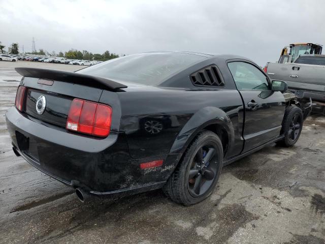 1ZVHT82H295106619 - 2009 FORD MUSTANG GT BLACK photo 4