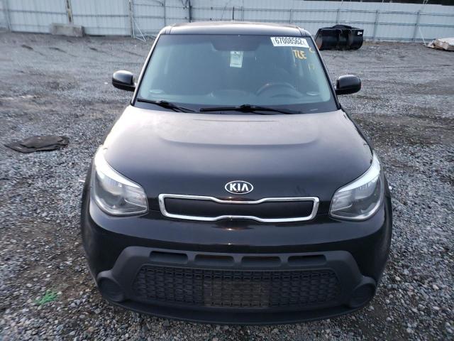 KNDJN2A25F7212104 - 2015 KIA SOUL BLACK photo 9