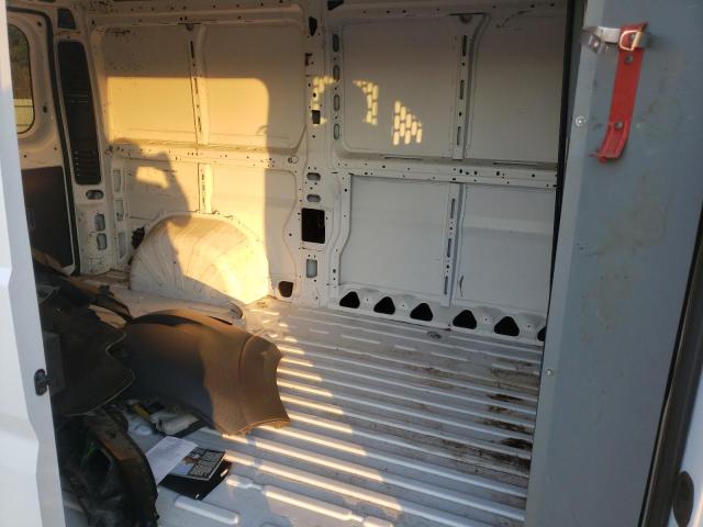 3C6TRVAG8JE134623 - 2018 RAM PROMASTER 白色 照片 10