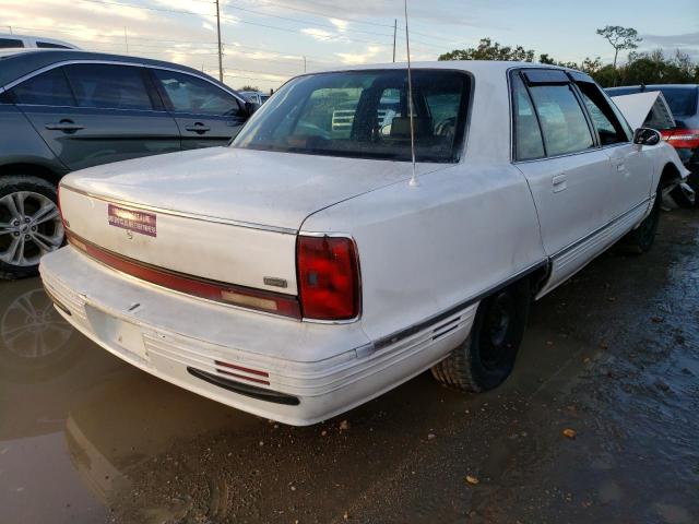 1G3CX52L8R4319729 - 1994 OLDSMOBILE 98 REGENCY WHITE photo 4