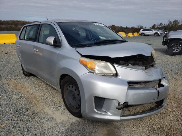 JTKKU10438J010316 - 2008 TOYOTA SCION XD SILVER photo 1