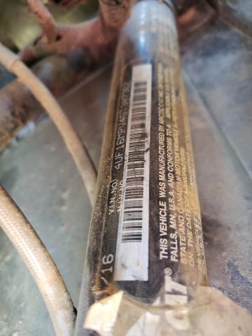 4UF16MPV4GT307362 - 2016 ARCTIC CAT WILDCAT WHITE photo 10