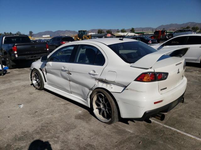 JA32W5FVXCU013051 - 2012 MITSUBISHI LANCER EVO WHITE photo 2