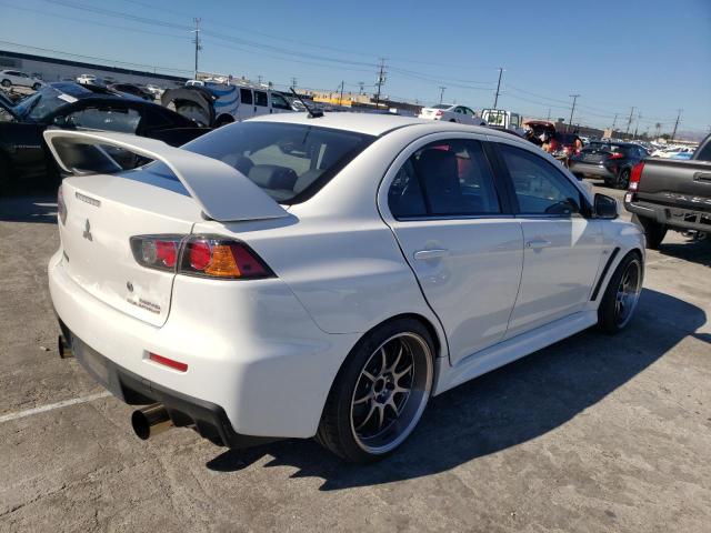 JA32W5FVXCU013051 - 2012 MITSUBISHI LANCER EVO WHITE photo 3