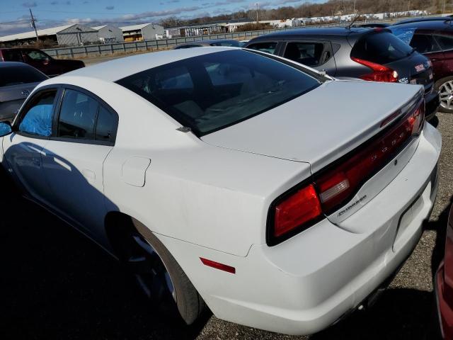 2C3CDXAT6EH279125 - 2014 DODGE CHARGER PO WHITE photo 3