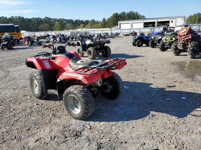 1HFTE4008G4200142 - 2016 HONDA TRX420 FM RED photo 3