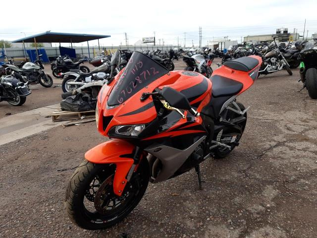 JH2PC40079K202162 - 2009 HONDA CBR600 RR ORANGE photo 2