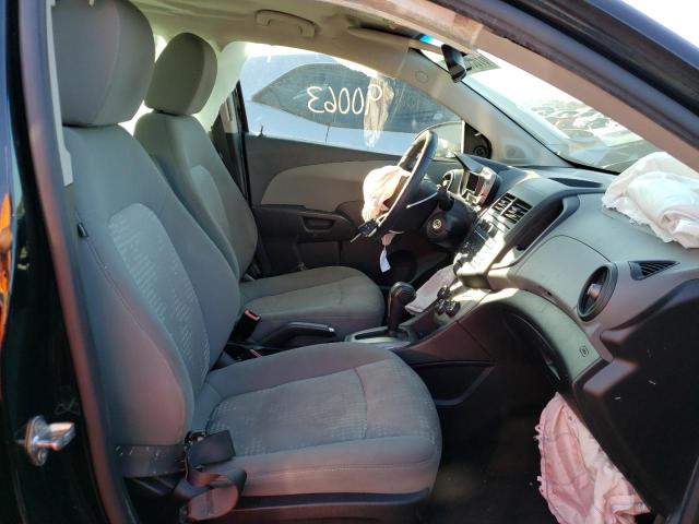 1G1JA5SH1C4136421 - 2012 CHEVROLET SONIC LS BLACK photo 5