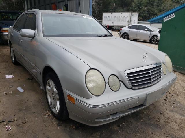 WDBJF65J1YB069155 - 2000 MERCEDES-BENZ E 320 SILVER photo 1