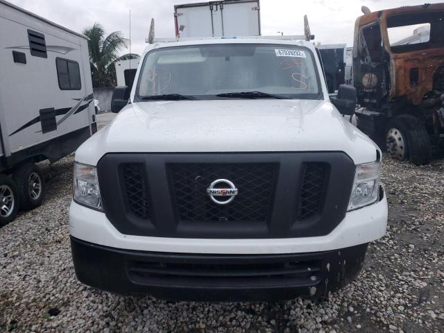 1N6BF0KMXHN805927 - 2017 NISSAN NV 1500 S WHITE photo 5