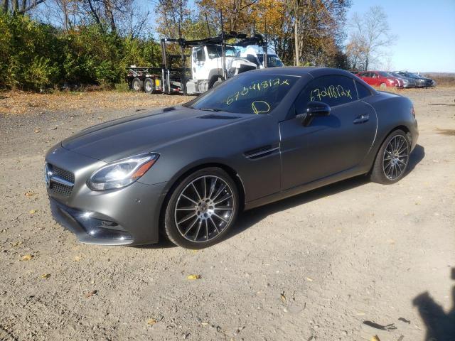 WDDPK3JA2LF167761 - 2020 MERCEDES-BENZ SLC 300 GRAY photo 2