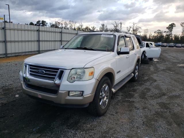 1FMEU64E06ZA08733 - 2006 FORD EXPLORER E WHITE photo 2