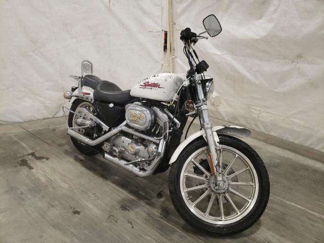 1HD4CEM11YK111020 - 2000 HARLEY-DAVIDSON XL883 HUGG WHITE photo 1