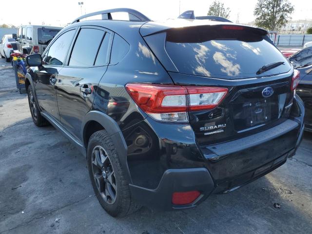 JF2GTADC3J8258341 - 2018 SUBARU CROSSTREK BLACK photo 3