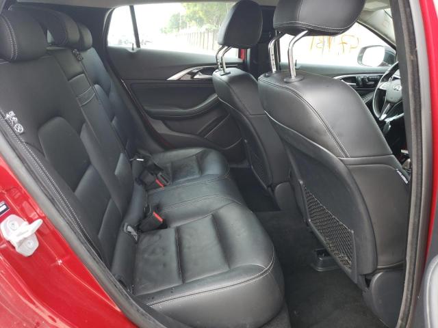 SJKCH5CP3JA059290 - 2018 INFINITI QX30 BASE RED photo 10