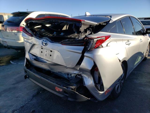 JTDKARFP7H3036700 - 2017 TOYOTA PRIUS PRIM 银色 照片 9