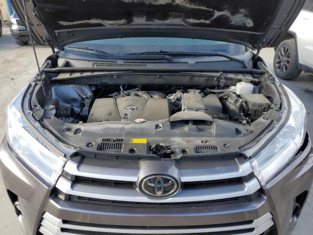 5TDJZRFH5KS571382 - 2019 TOYOTA HIGHLAND GRAY photo 11