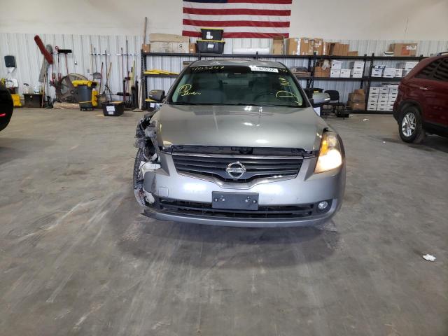 1N4BL21E68N403247 - 2008 NISSAN ALTIMA 3.5 GRAY photo 9