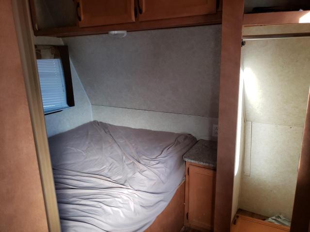 1NL1GTL24D1109070 - 2013 ALML CAMPER WHITE photo 5