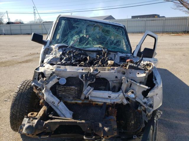 1FTLR4FE6BPA73400 - 2011 FORD RANGER SUP WHITE photo 5