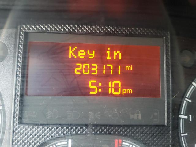 3C6TRVDG9JE154701 - 2018 RAM PROMASTER WHITE photo 8