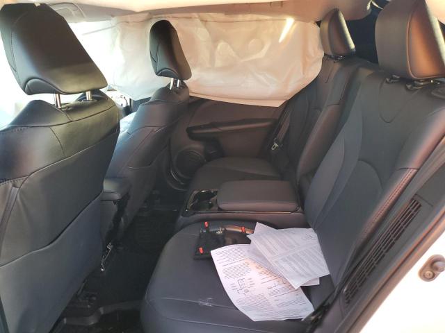 JTDKARFPXJ3076551 - 2018 TOYOTA PRIUS PRIM 白色 照片 6