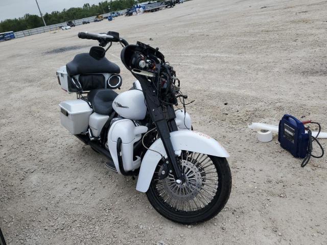 1HD1KB4138Y652880 - 2008 HARLEY-DAVIDSON FLHX WHITE photo 1