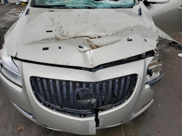 2G4GR5ER0D9247986 - 2013 BUICK REGAL CREAM photo 11