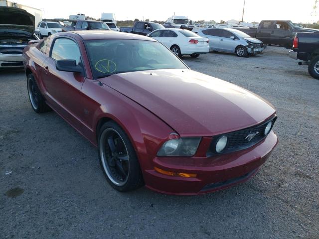 1ZVHT82H375267588 - 2007 FORD MUSTANG GT RED photo 1