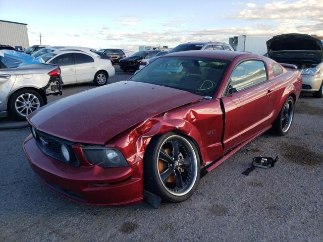 1ZVHT82H375267588 - 2007 FORD MUSTANG GT RED photo 2