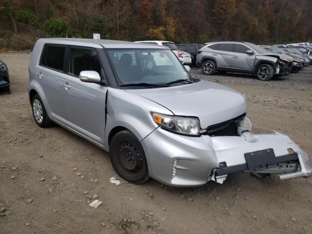 JTLZE4FE2FJ074000 - 2015 TOYOTA SCION XB 银色 照片 1