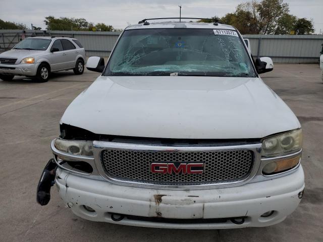 1GKEK63U63J175793 - 2003 GMC YUKON DENA WHITE photo 5