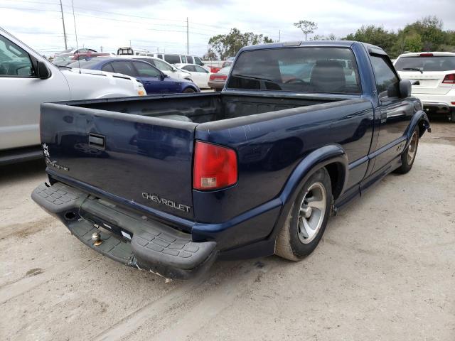 1GCCS1452Y8314782 - 2000 CHEVROLET S10 PICKUP BLUE photo 4