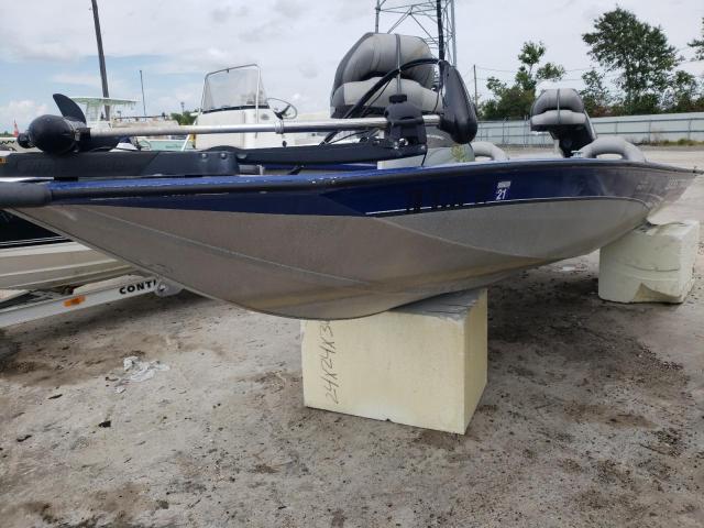 BUJ029861809 - 2009 TRAC BOAT TWO TONE photo 9