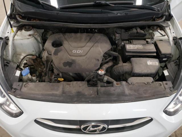 KMHCT5AE0GU270694 - 2016 HYUNDAI ACCENT WHITE photo 7