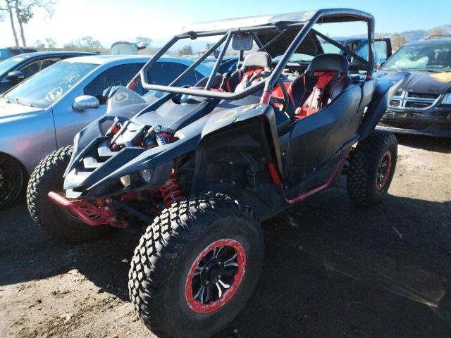 5Y4AN11Y0HA100418 - 2017 YAMAHA YXZ1000 SE TWO TONE photo 2