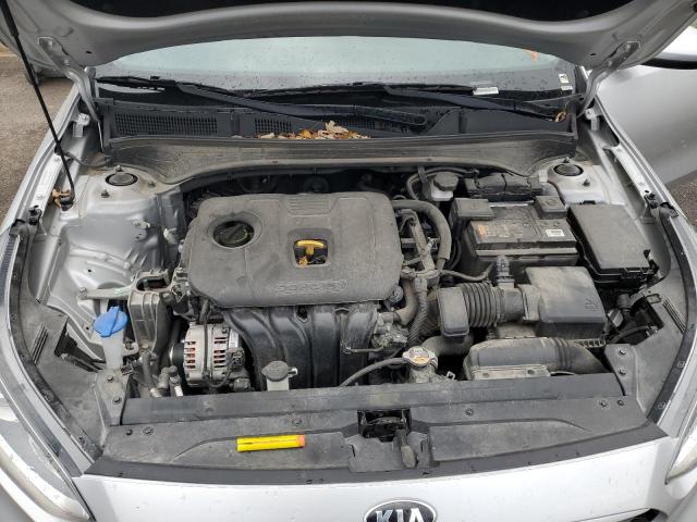 3KPF24AD4ME333778 - 2021 KIA FORTE FE SILVER photo 11