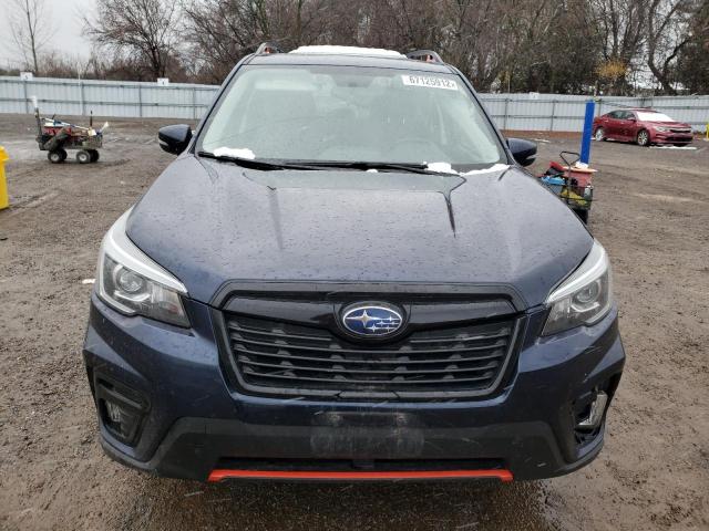 JF2SKEKC7KH594695 - 2019 SUBARU FORESTER S BLUE photo 5