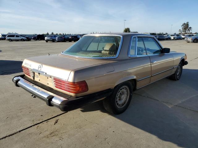 WDBBA25A5BB000830 - 1981 MERCEDES-BENZ 380 SLC GOLD photo 4