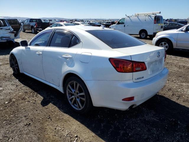 JTHBK262885058541 - 2008 LEXUS IS250 WHITE photo 3