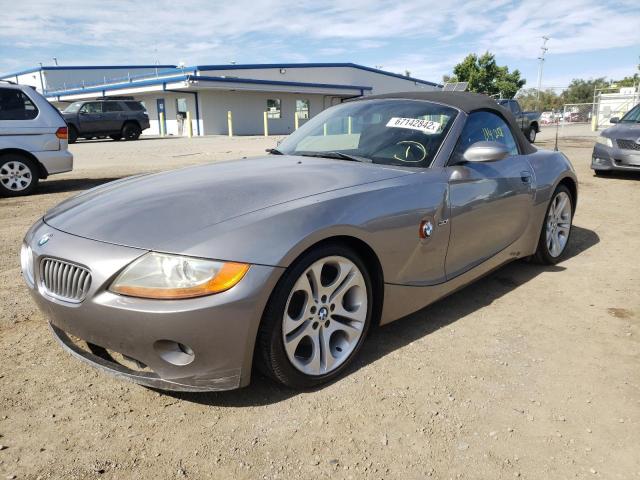 4USBT53413LU00738 - 2003 BMW Z4 3.0 GRAY photo 2