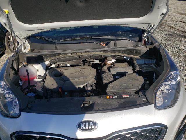 KNDPMCAC8M7910876 - 2021 KIA SPORTAGE L SILVER photo 12