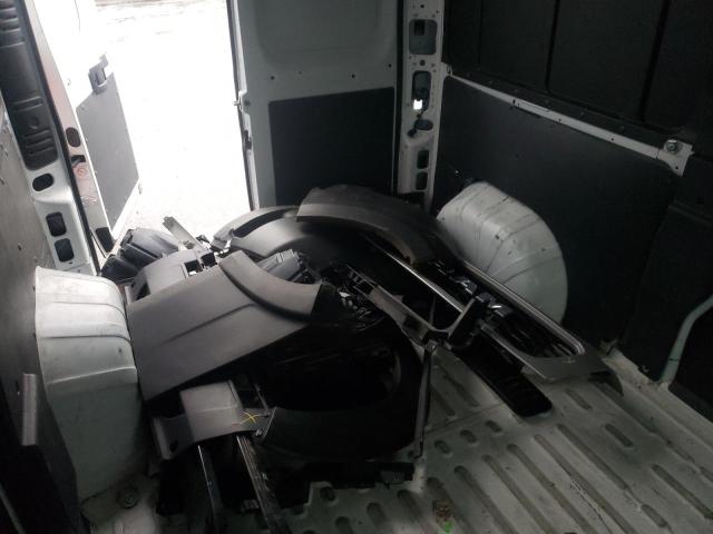 3C6TRVCG5KE550899 - 2019 RAM PROMASTER WHITE photo 6