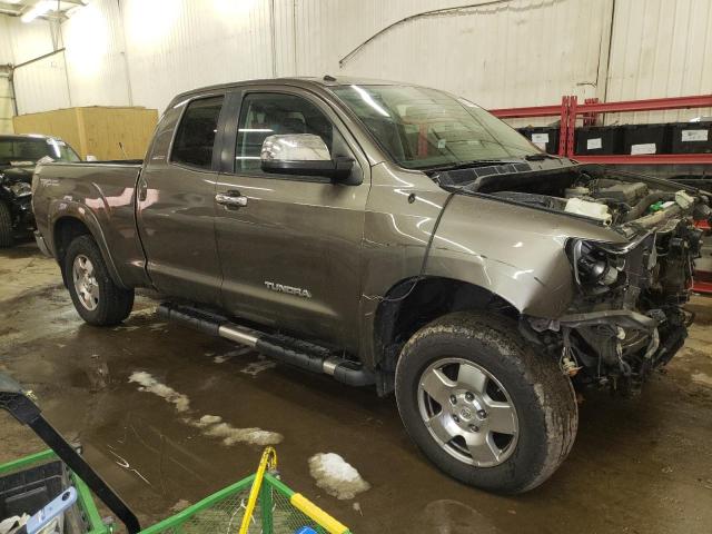 5TFBY5F11BX188617 - 2011 TOYOTA TUNDRA DOU GRAY photo 4