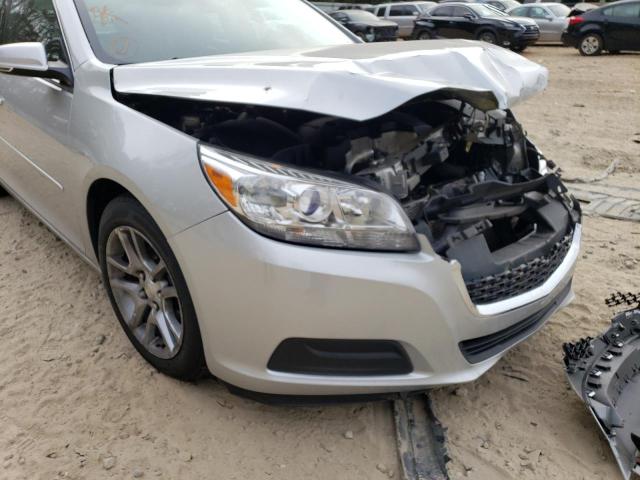 1G11C5SL7FF300472 - 2015 CHEVROLET MALIBU 1LT 银色 照片 9